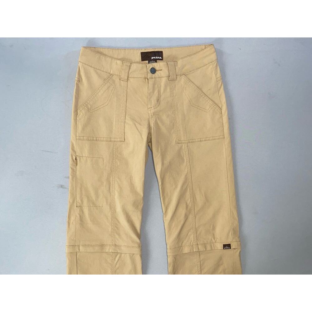 Prana Women's Vintage Convertible Hiking Pants. Beige, Women's Size 4. EUC!